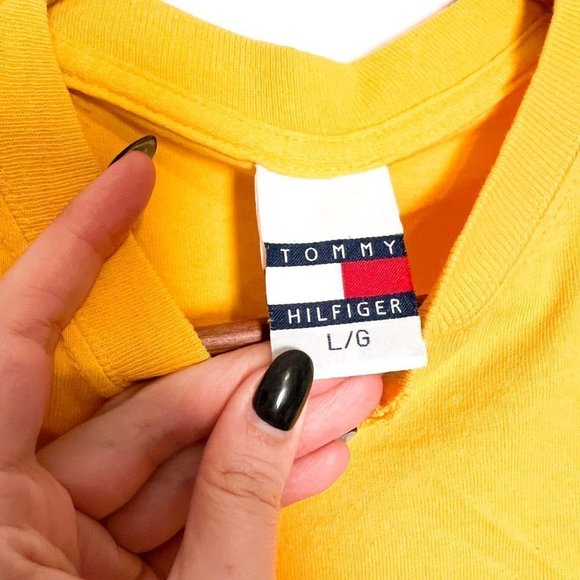 Tommy Hilfiger Y2K Reworked Yellow Graphic Crop Tee - Picture 4 of 7